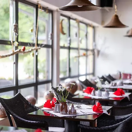 Gastinger Hotel-restaurant فندق